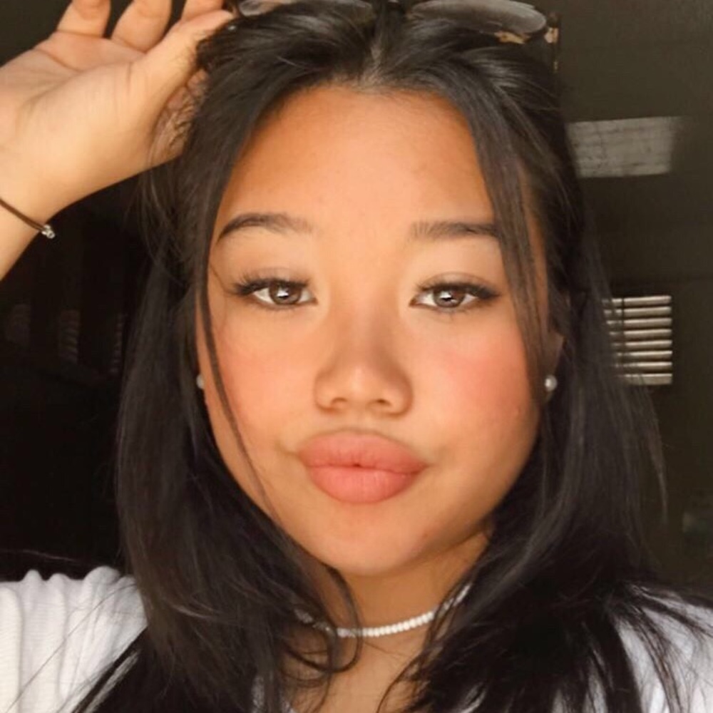 Hey, welcome to my closet!